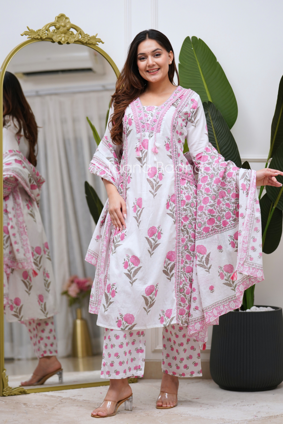 Dupatta Pant Set