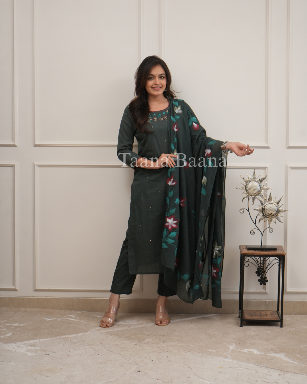 Dupatta Pant Set