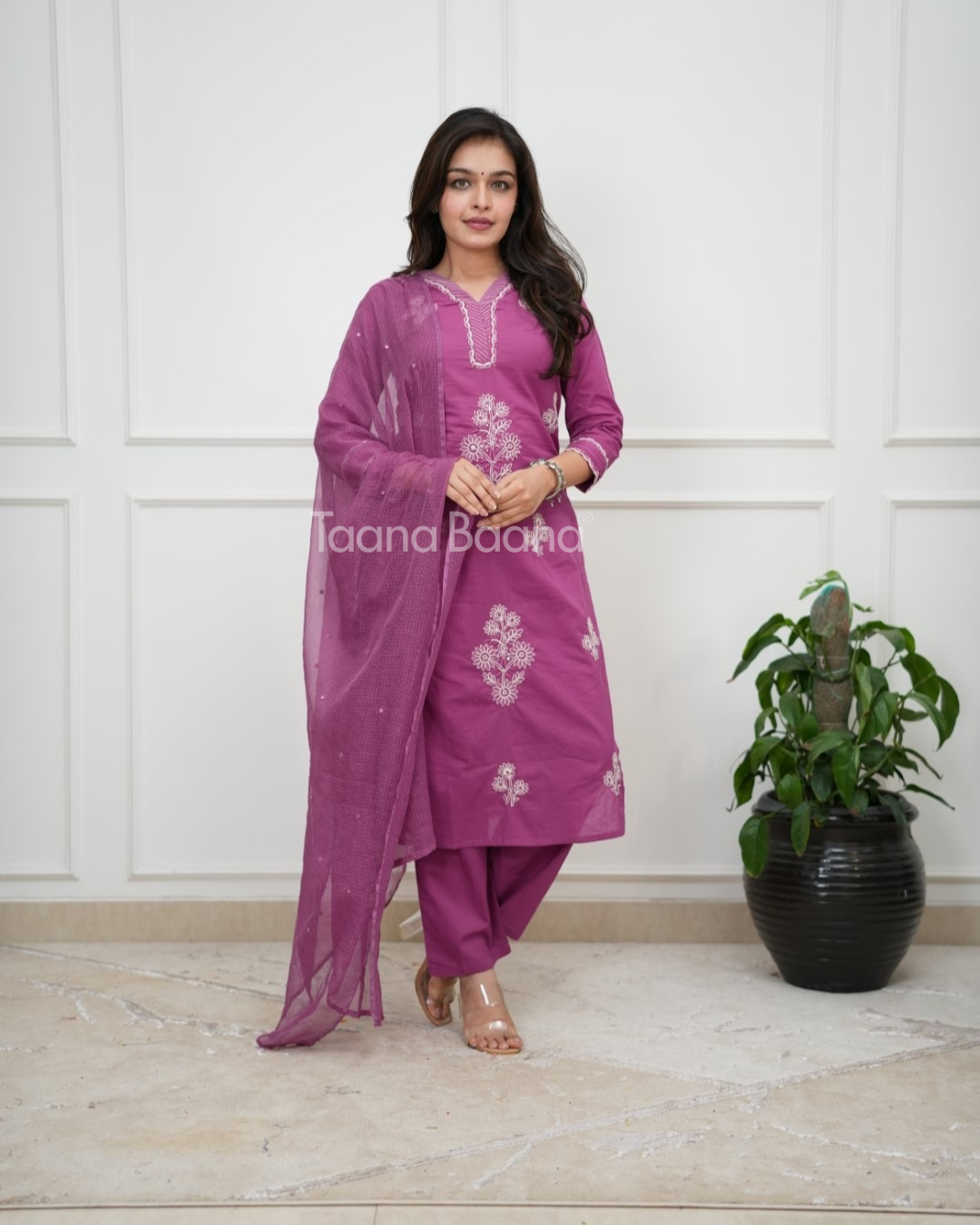 Dupatta Pants Set