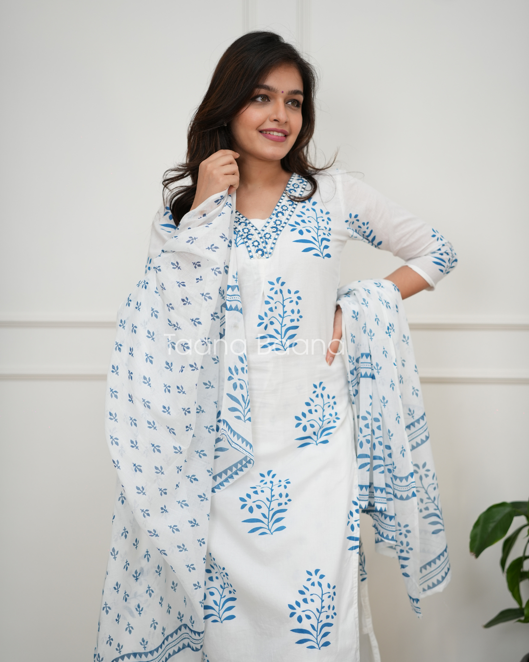Dupatta Pant Set