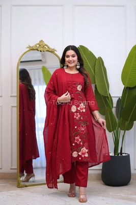Dupatta Pant Set