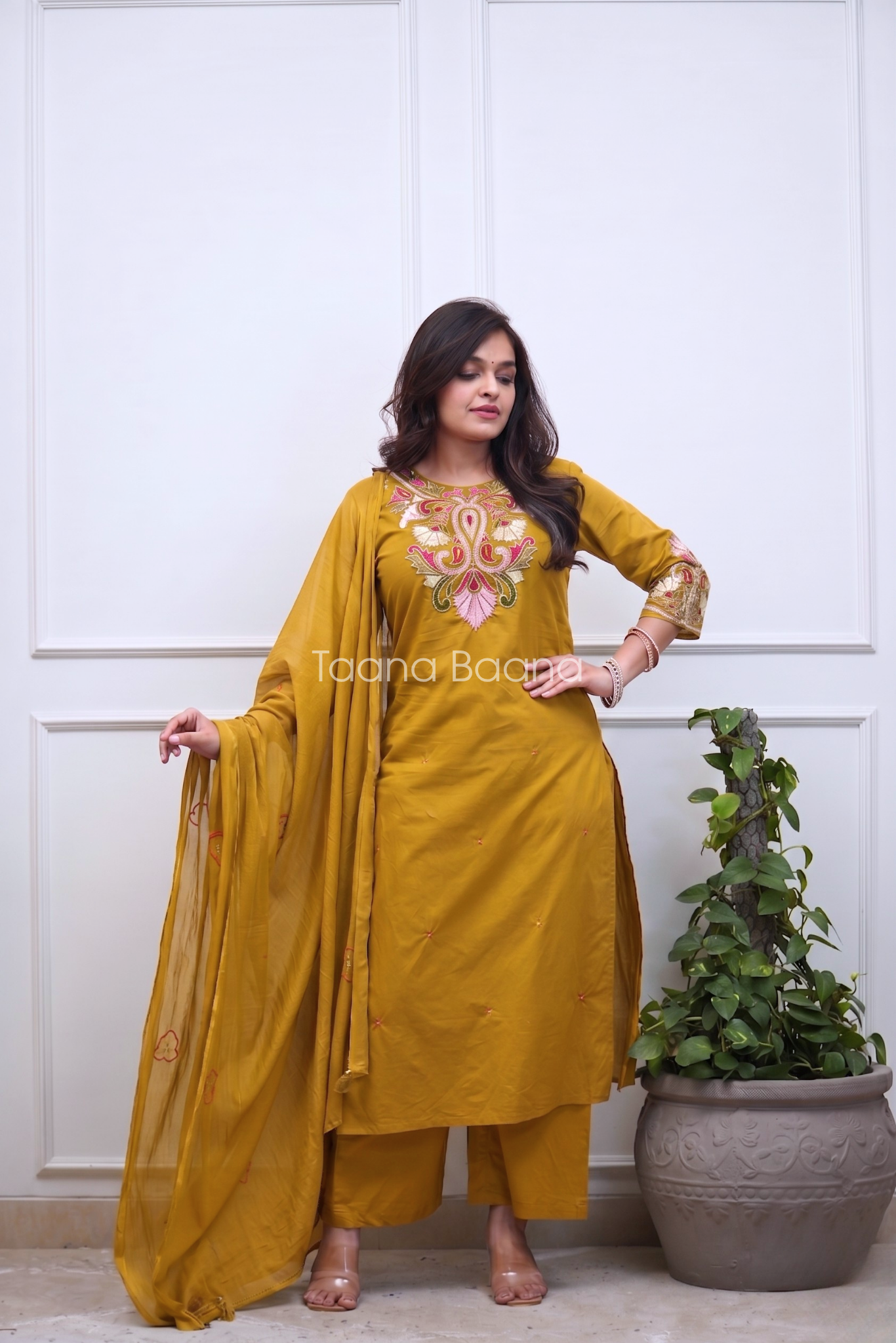 Dupatta Pant Set