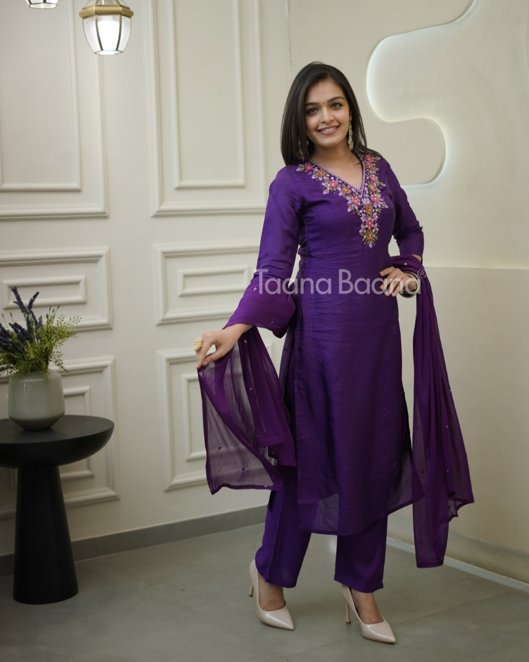 Dupatta Pants Set