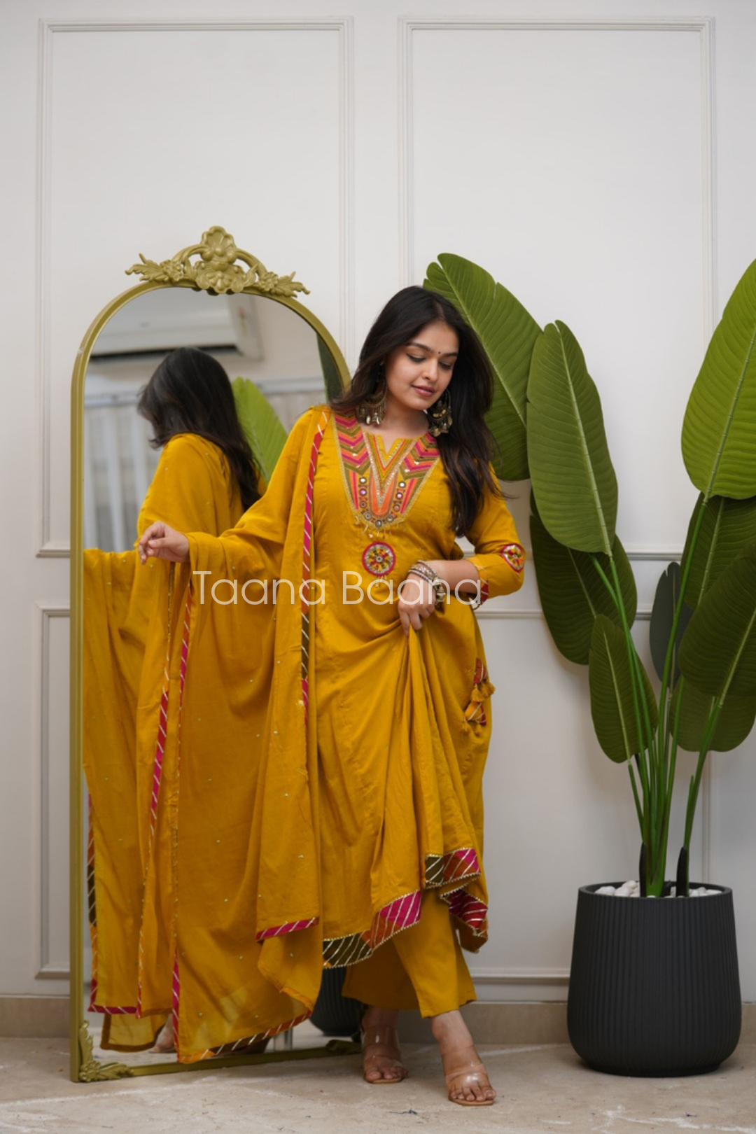 Dupatta Pant Set