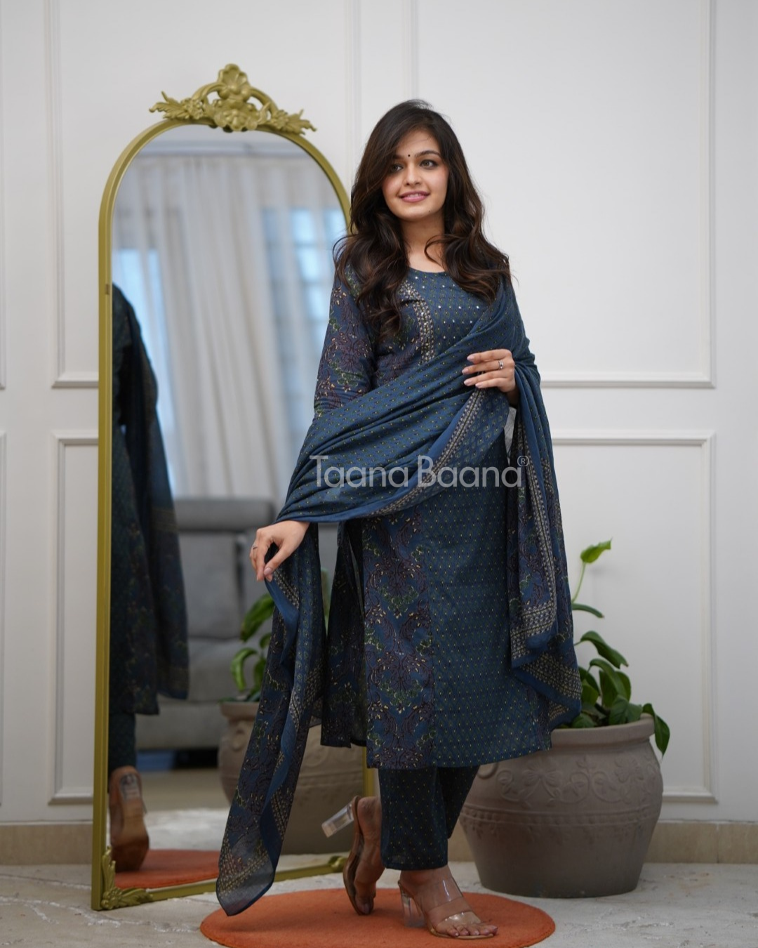 Dupatta Pant Set