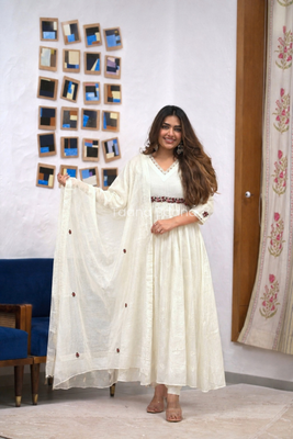 Dupatta Pant Set