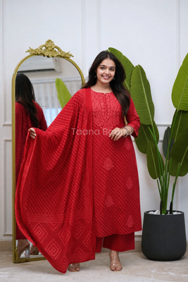 Dupatta Pant Set