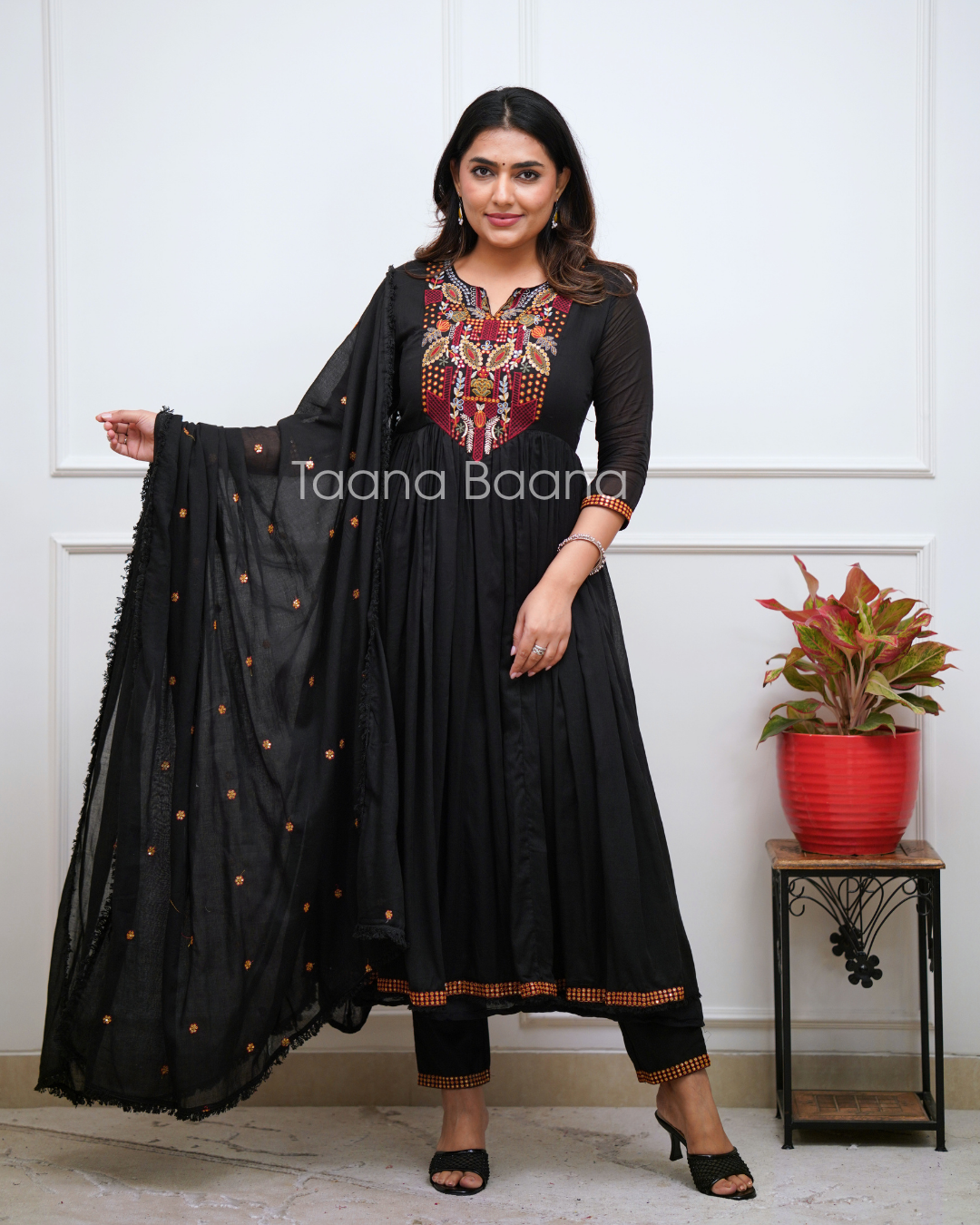 Dupatta Pant Set