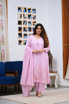 Dupatta Pant Set