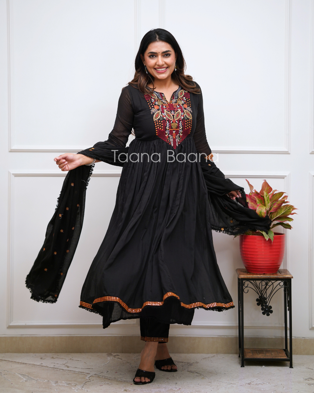 Dupatta Pant Set