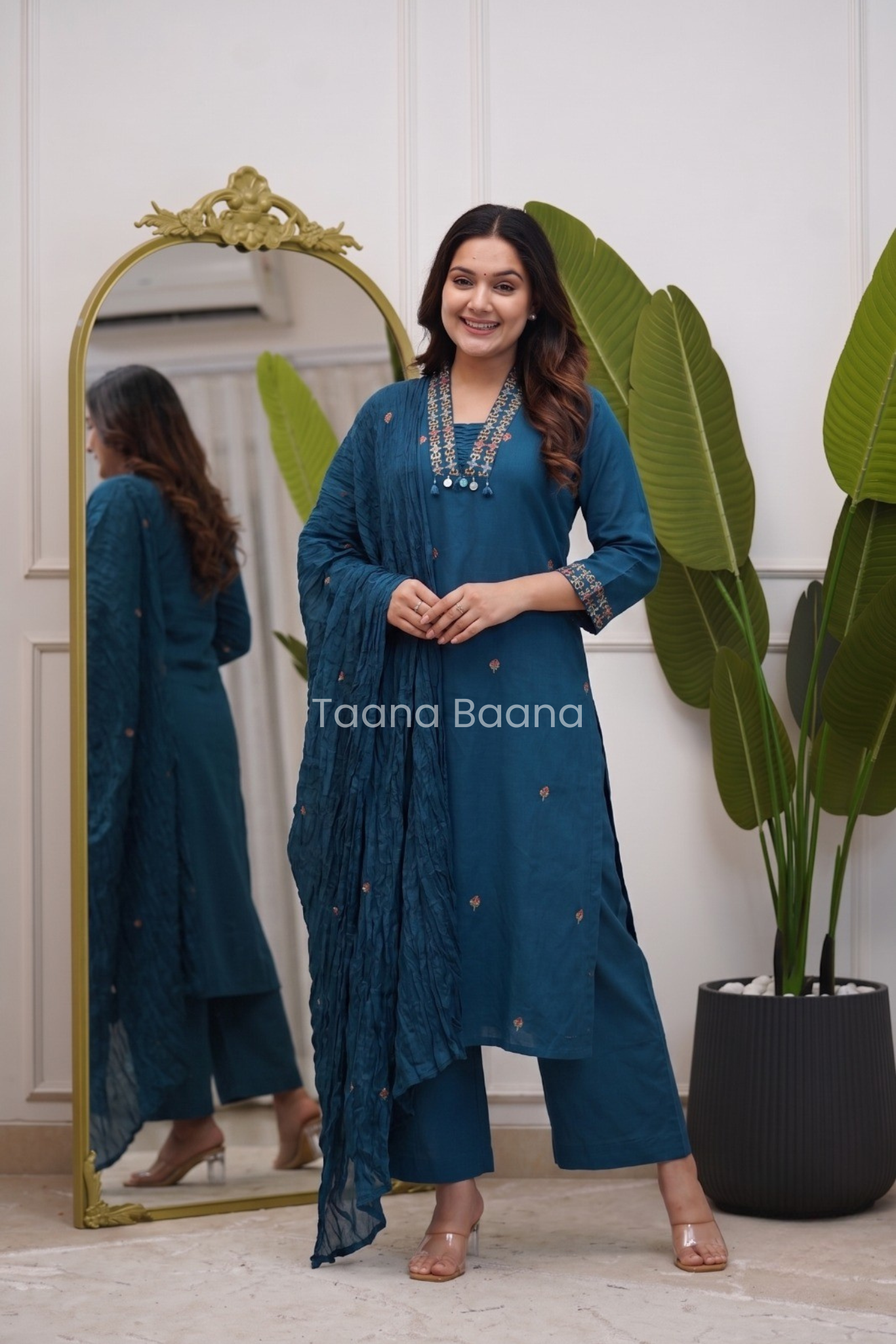 Dupatta Pant Set