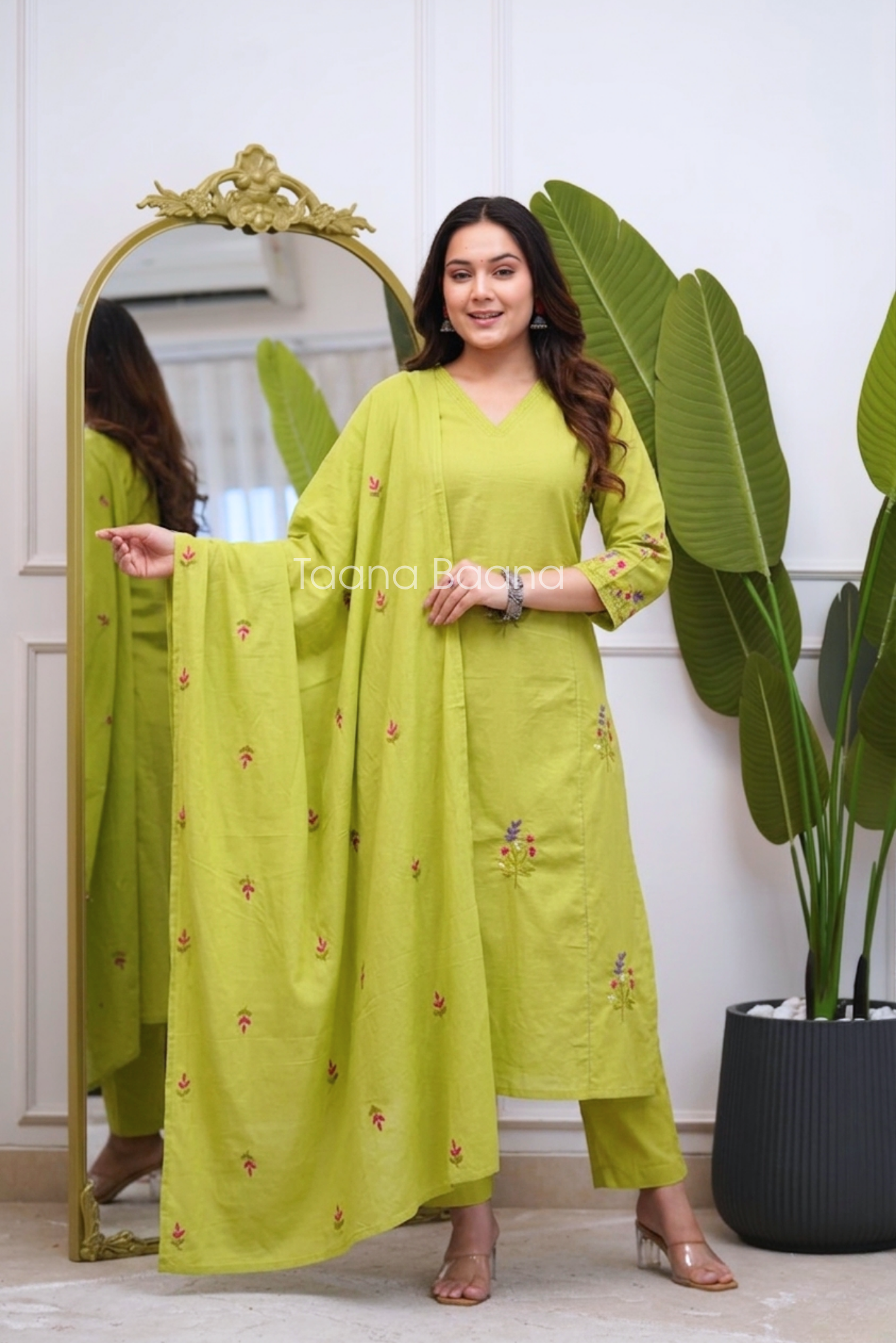 Dupatta Pant Set