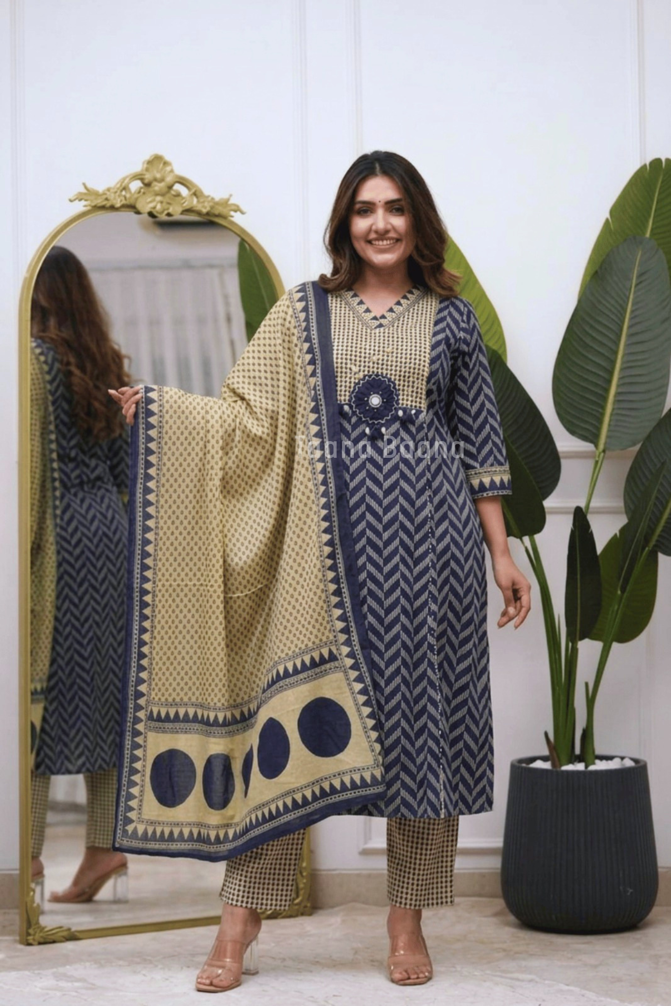 Dupatta Pant Set