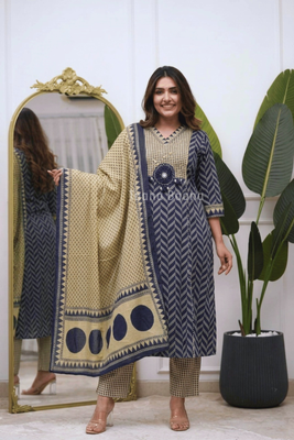 Dupatta Pant Set