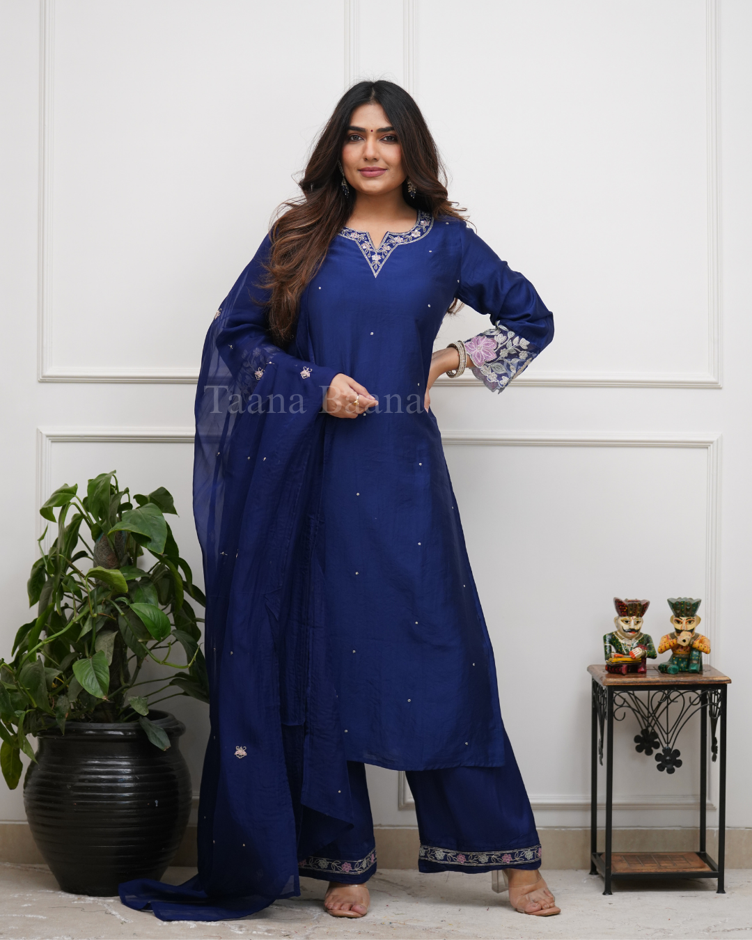 Dupatta Pant Set