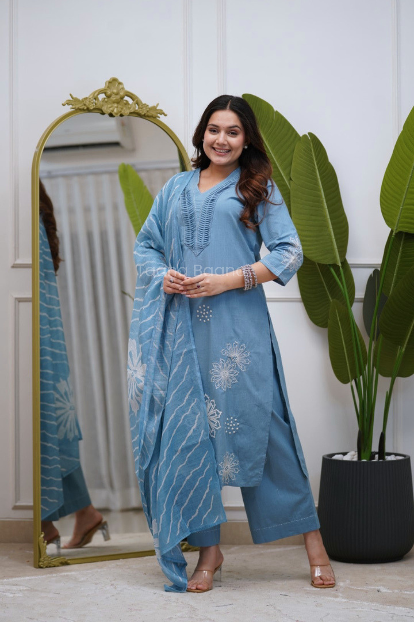 Dupatta Pant Set
