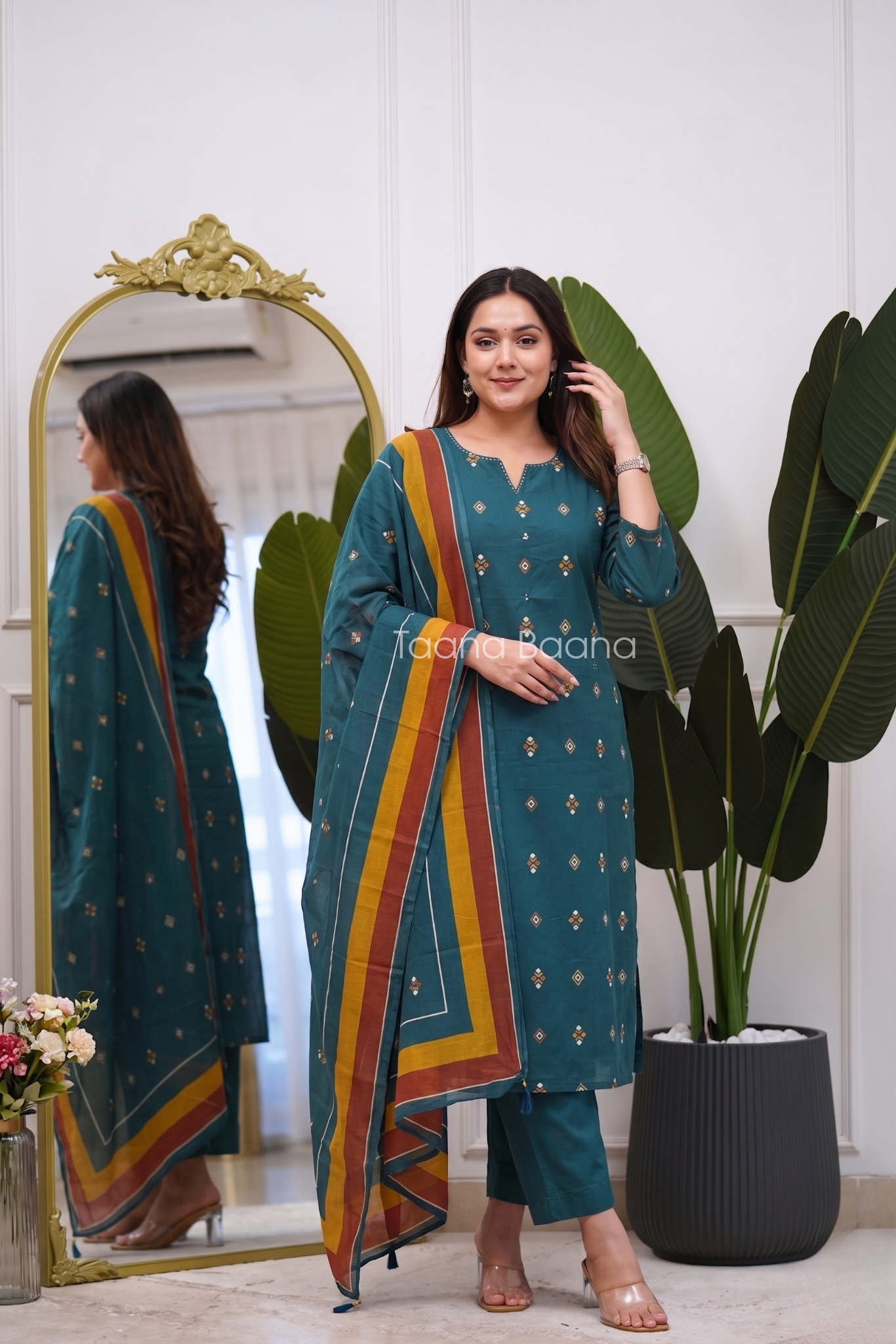 Dupatta Pant Set