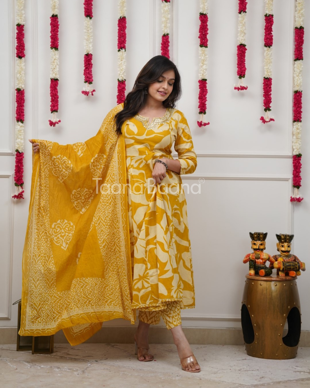 Dupatta Pant Set
