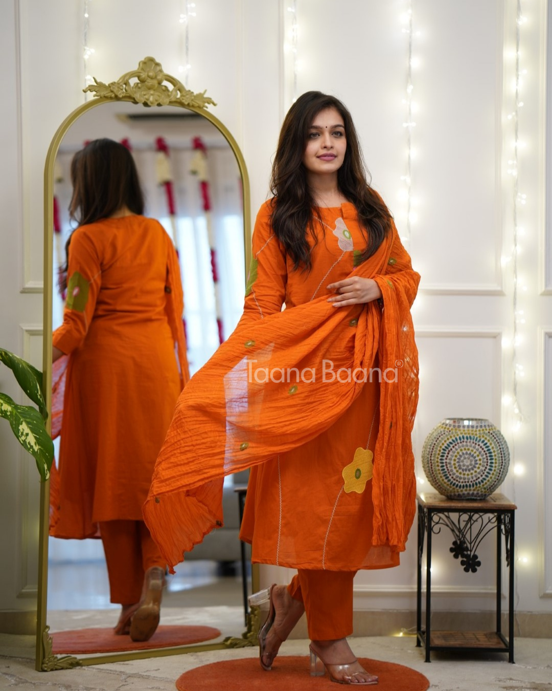 Dupatta Pants Set