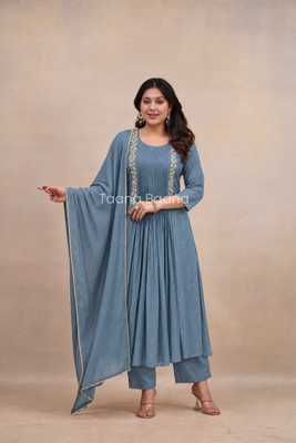 Dupatta Pant Set