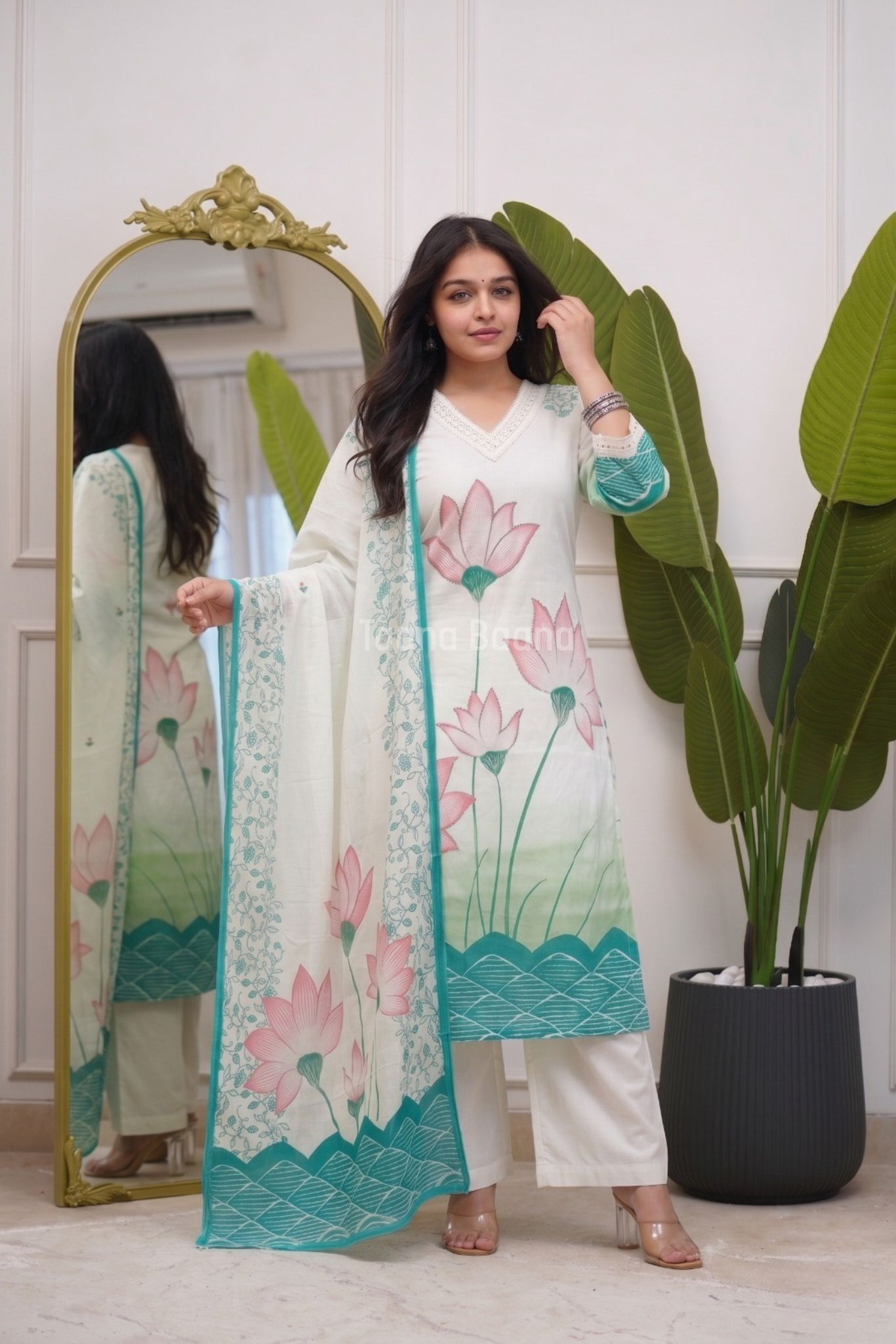 Dupatta Pant Set