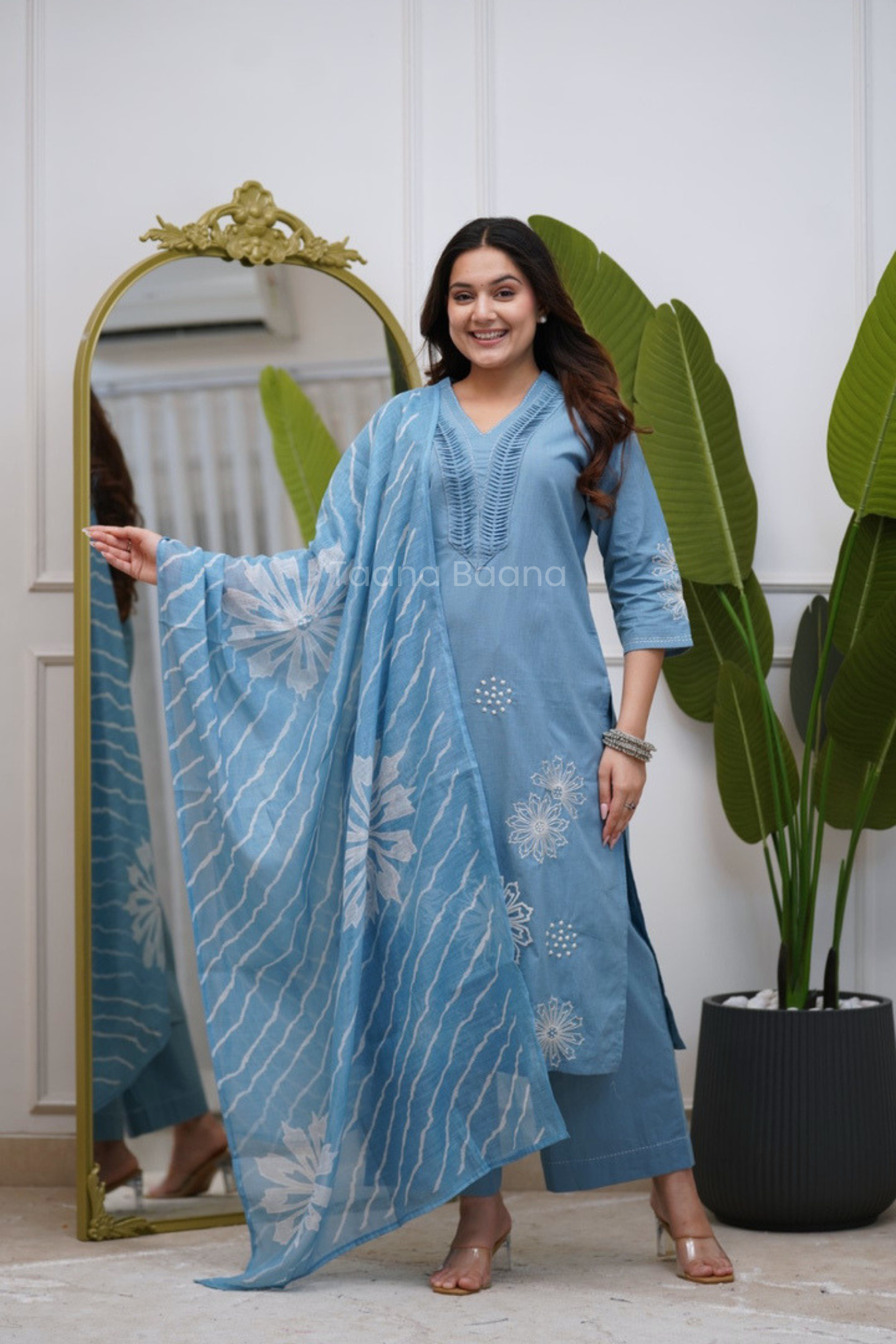 Dupatta Pant Set