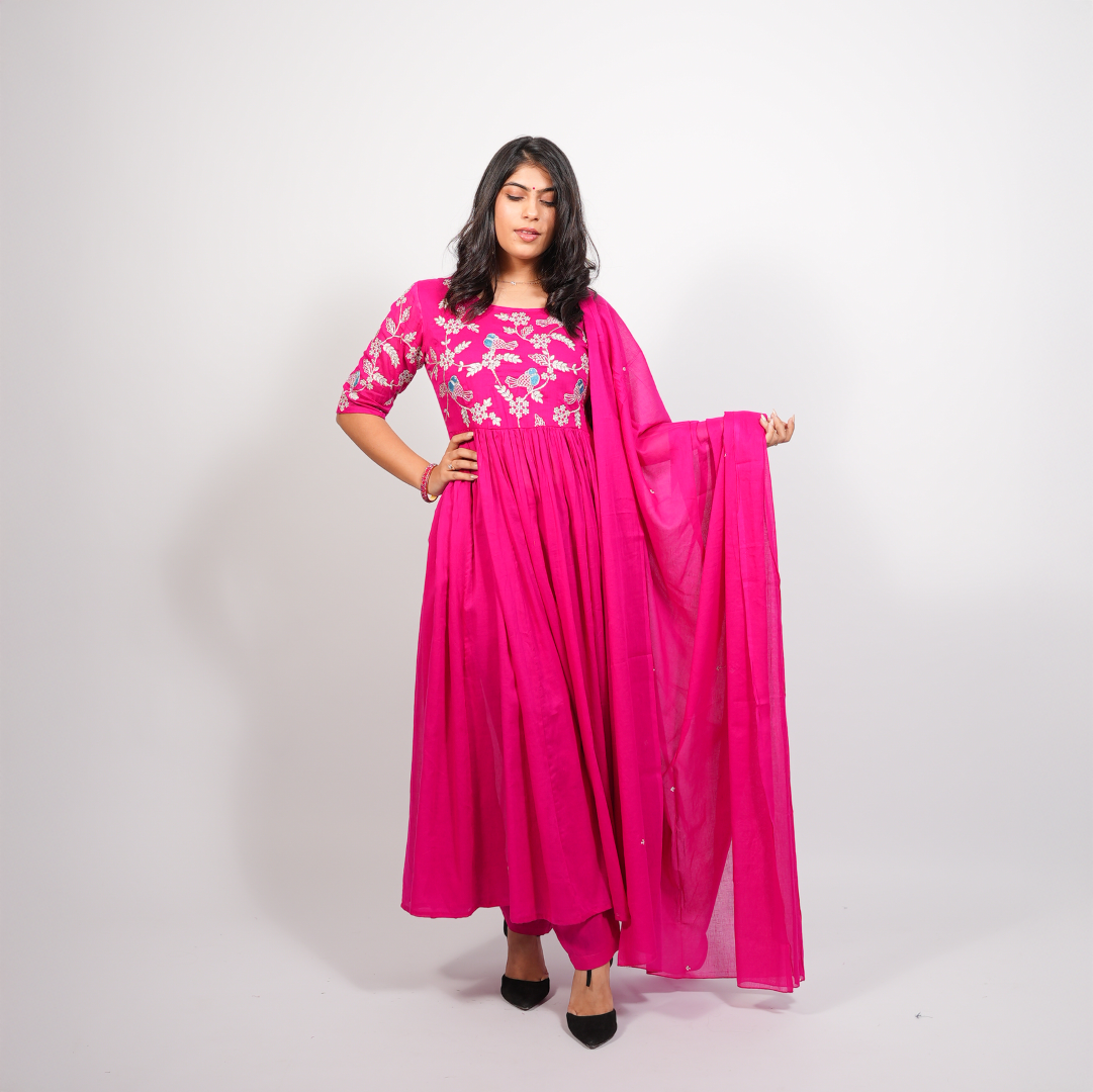 Dupatta Pants Set