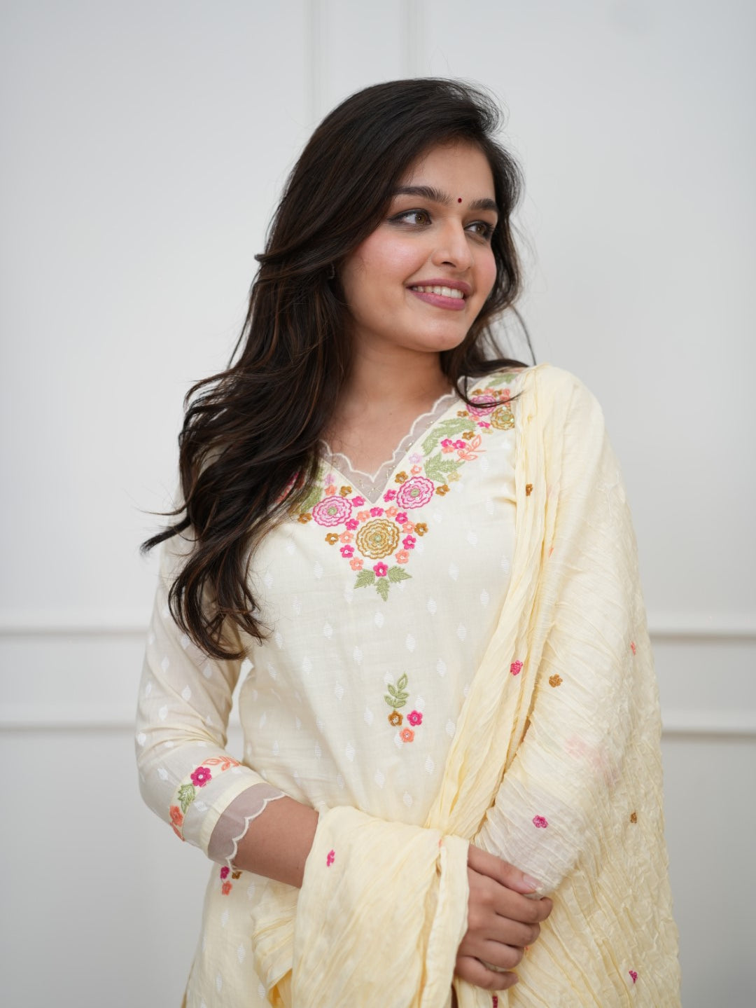 Dupatta Pants Set