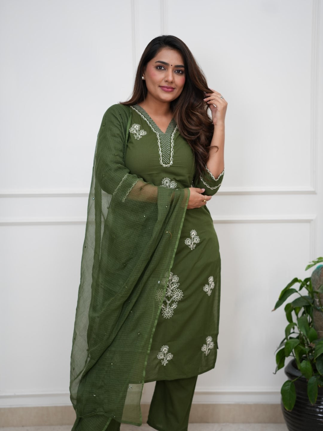 Dupatta Pants Set