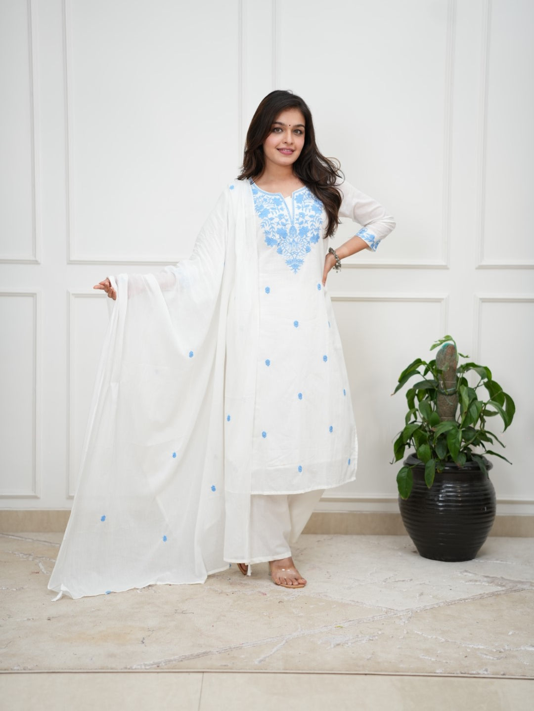 Dupatta Pants Set
