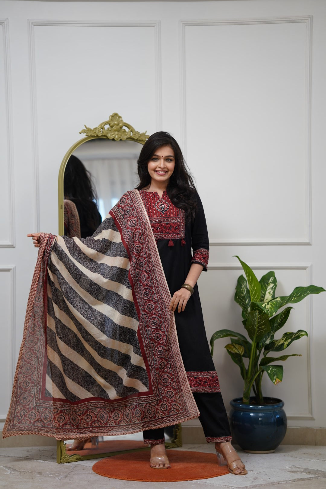 Dupatta Pant Set