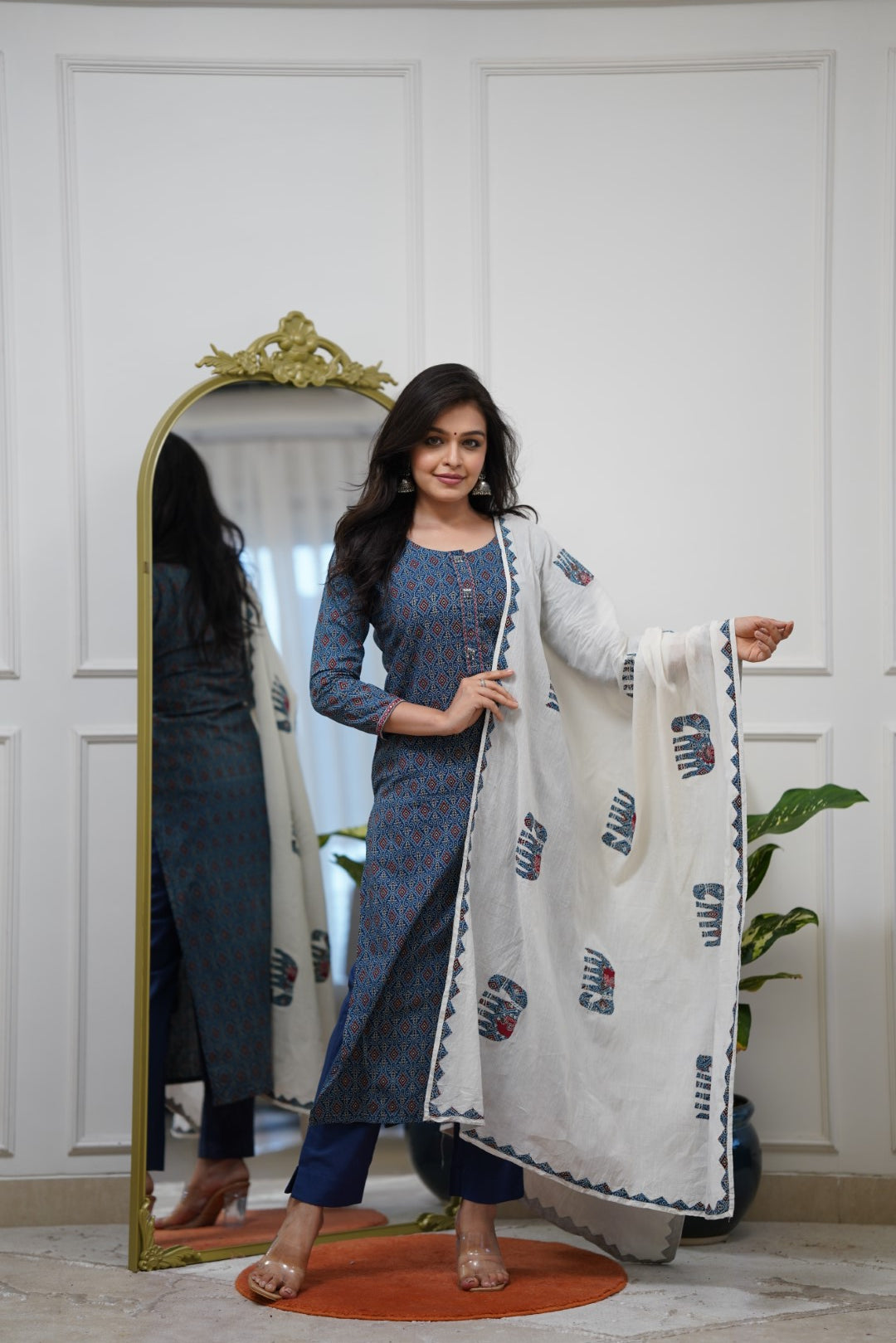 Dupatta Pant set