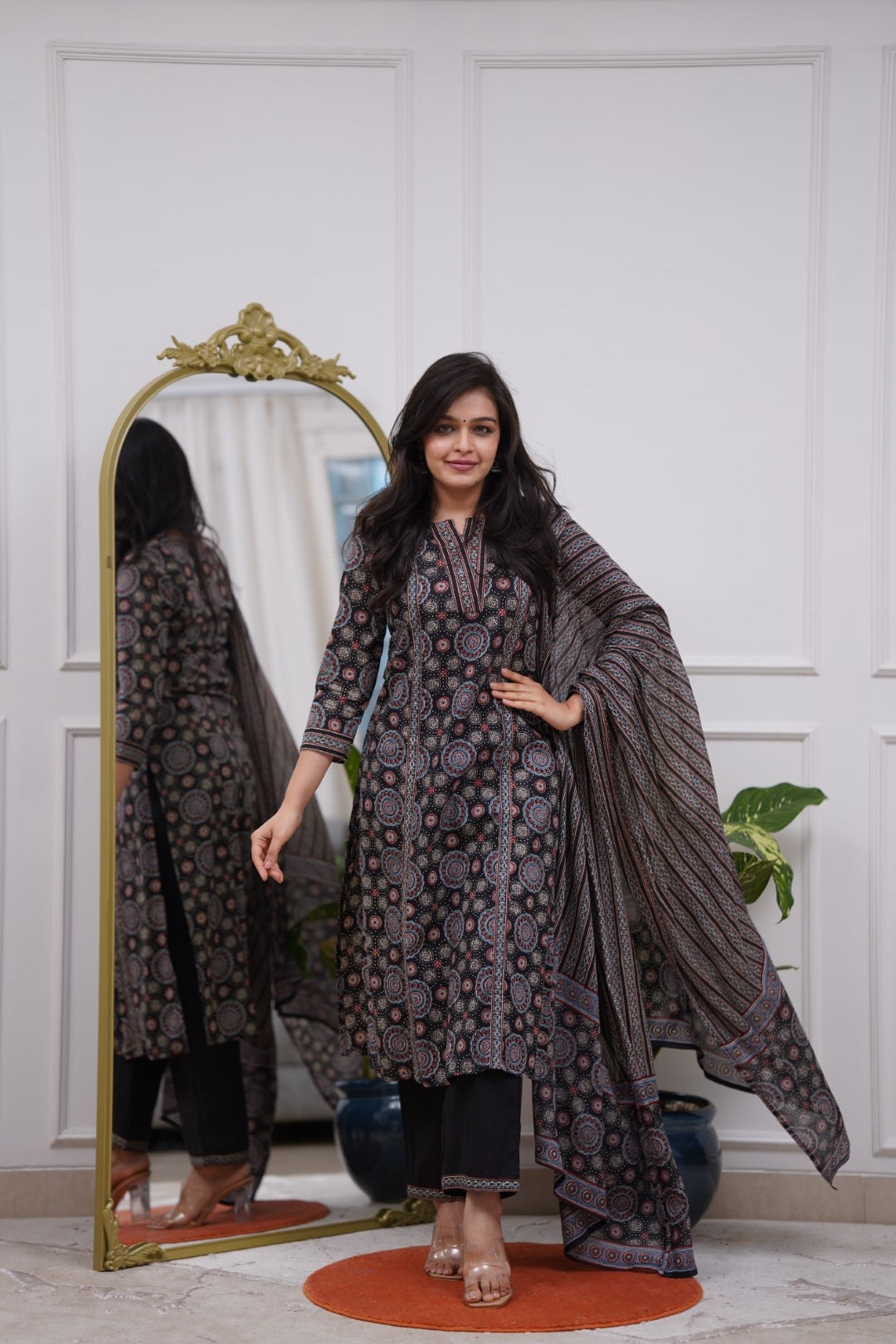 Dupatta Pant Set