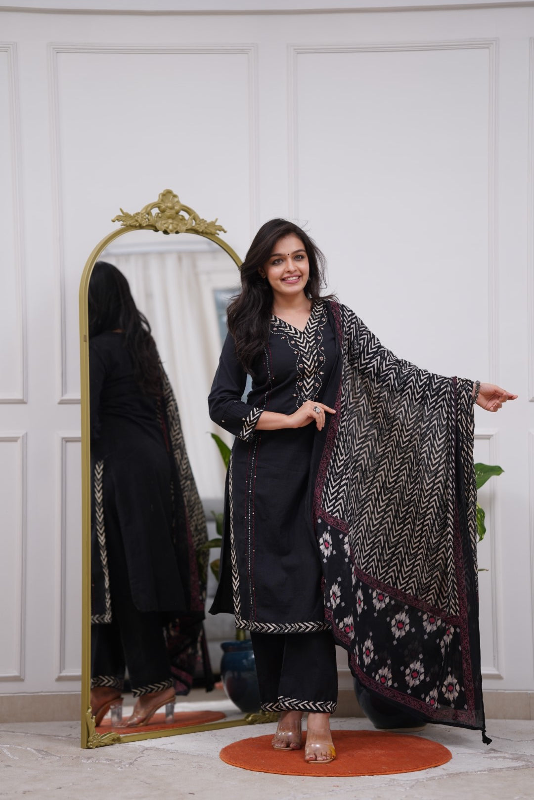 Dupatta Pant Set