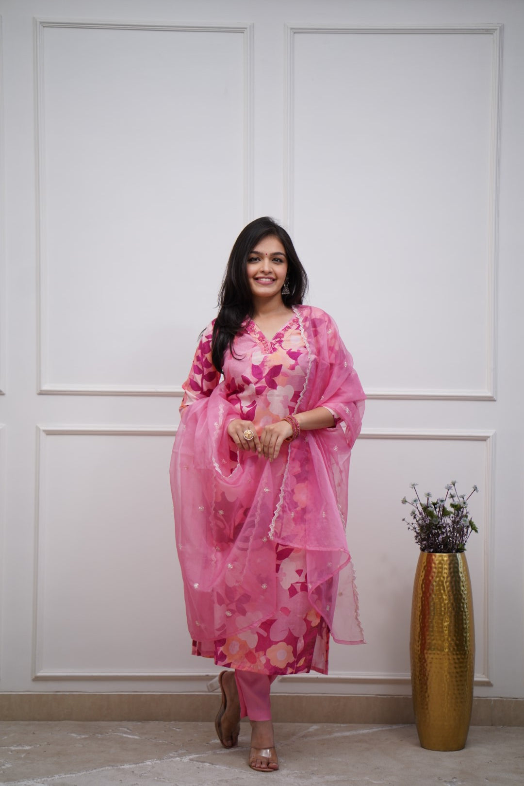 Dupatta Pants Set