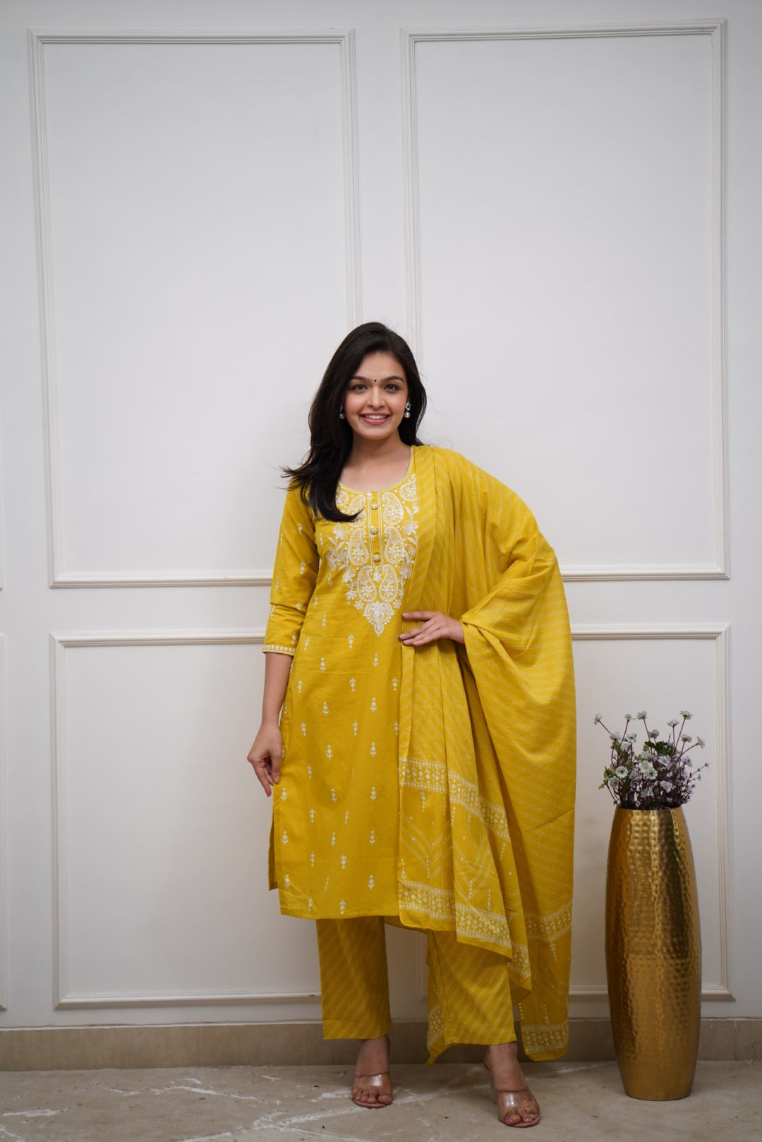 Dupatta Pants Set