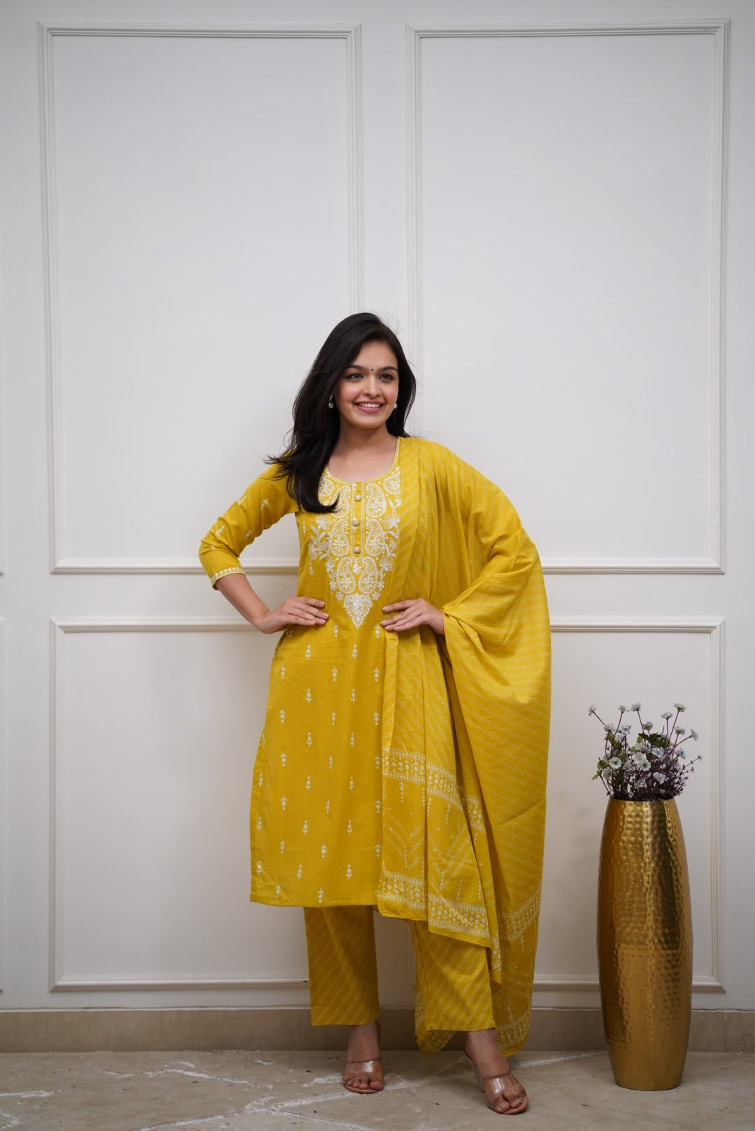 Dupatta Pants Set