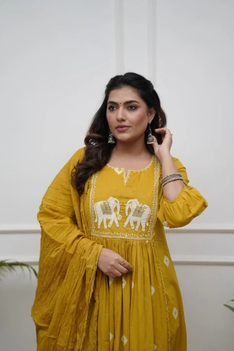 Dupatta Pants Set