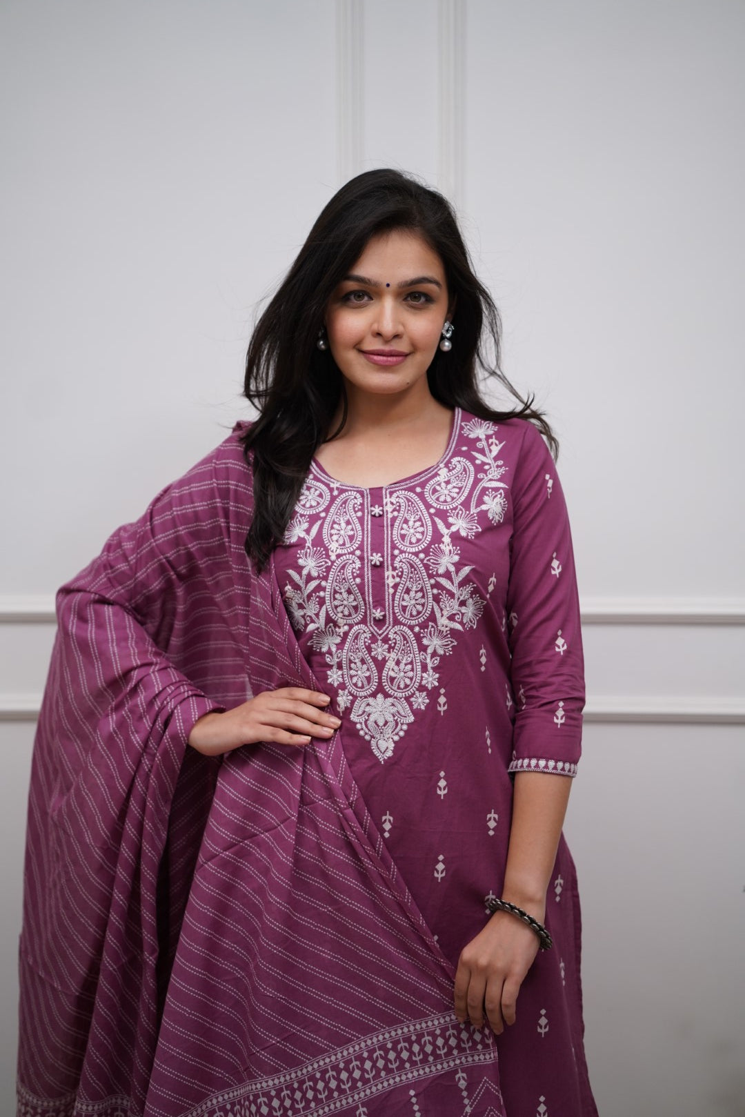 Dupatta Pants Set