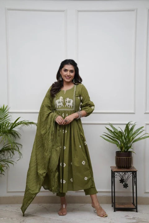 Dupatta Pants Set