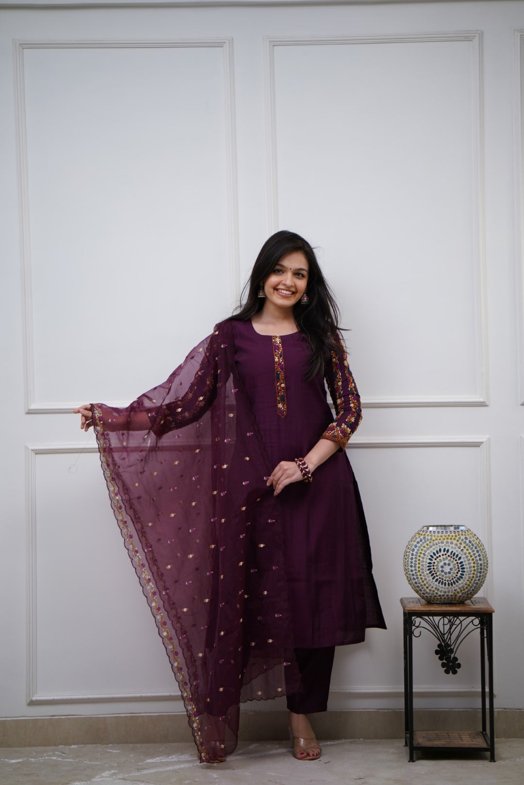 Dupatta Pants Set