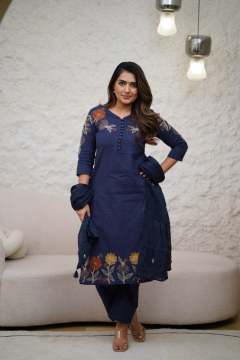 Dupatta Pants Set