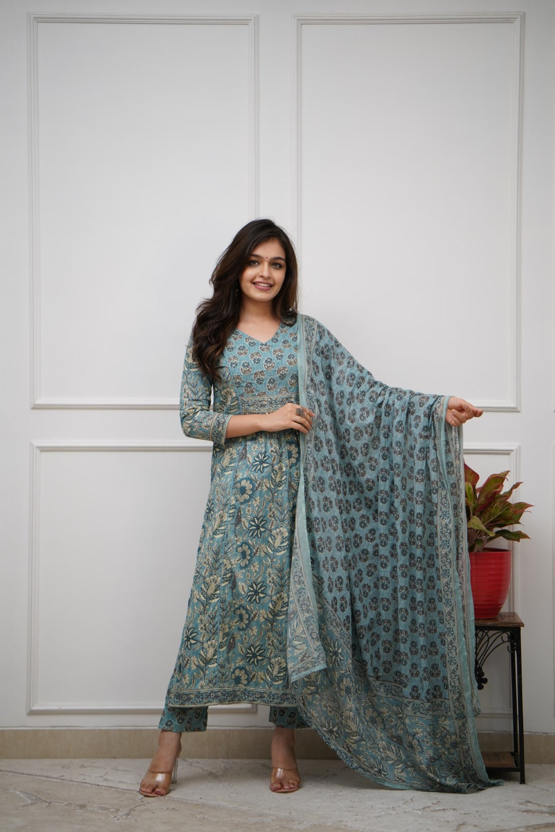 Dupatta Pant set