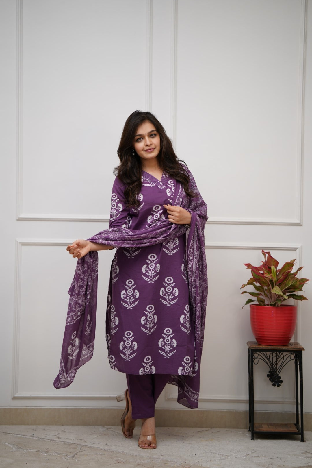 Dupatta Pants Set