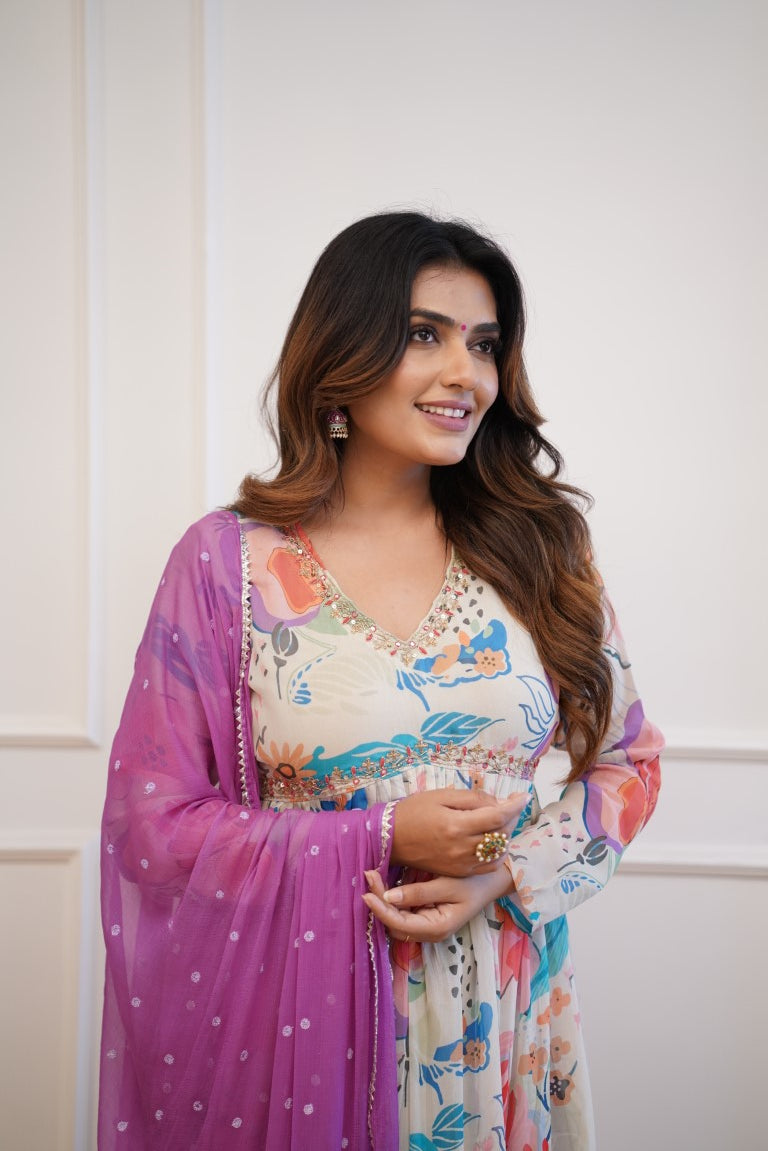 Dupatta Pants Set