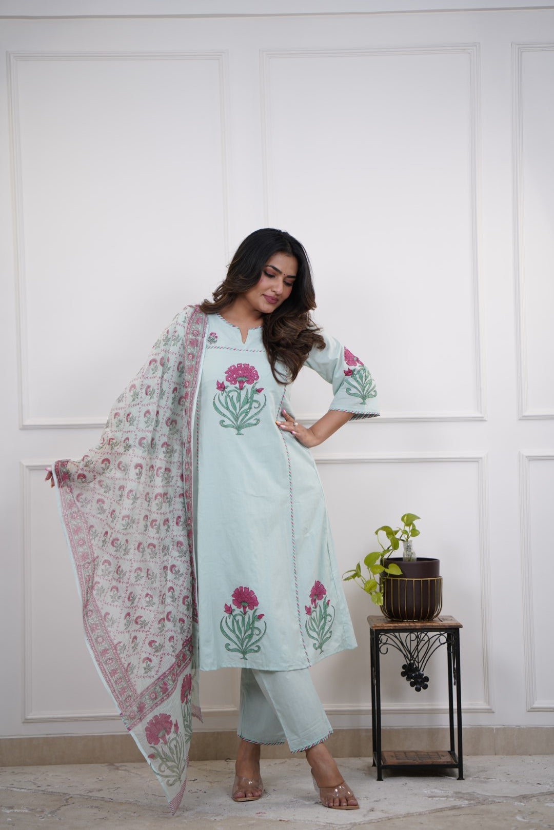 Dupatta Pant Set