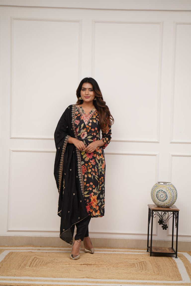 Dupatta Pants Set