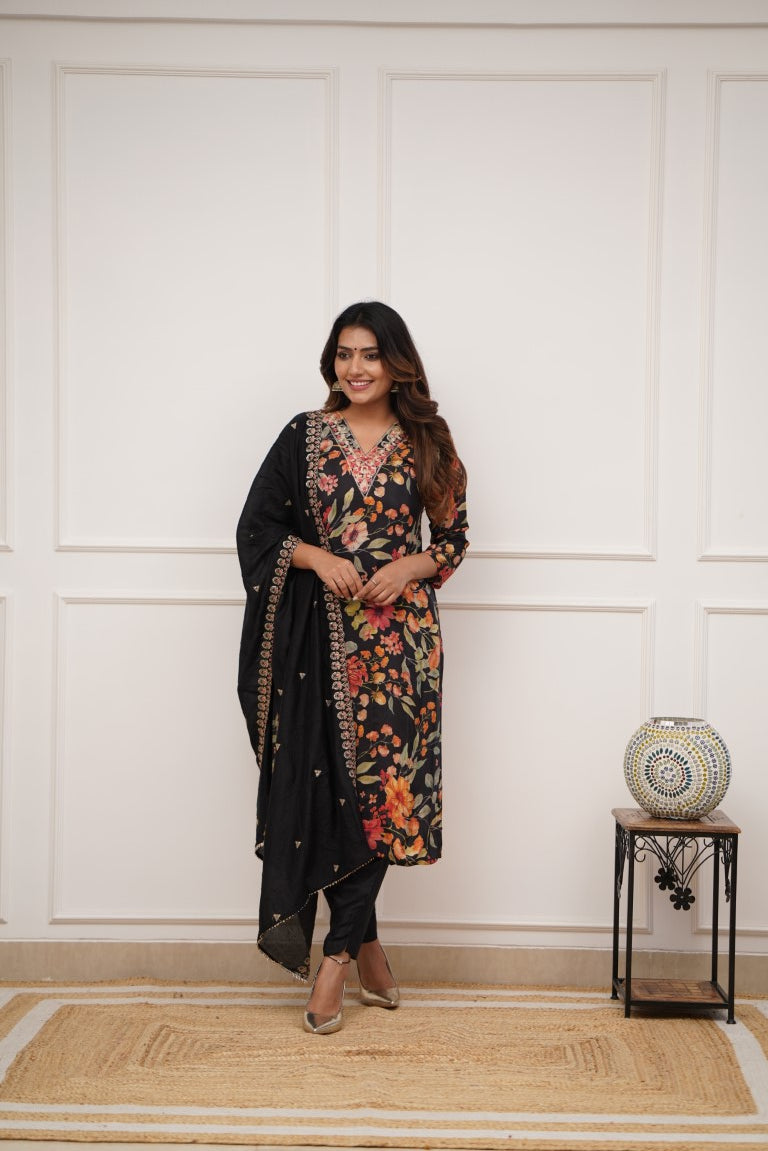 Dupatta Pants Set