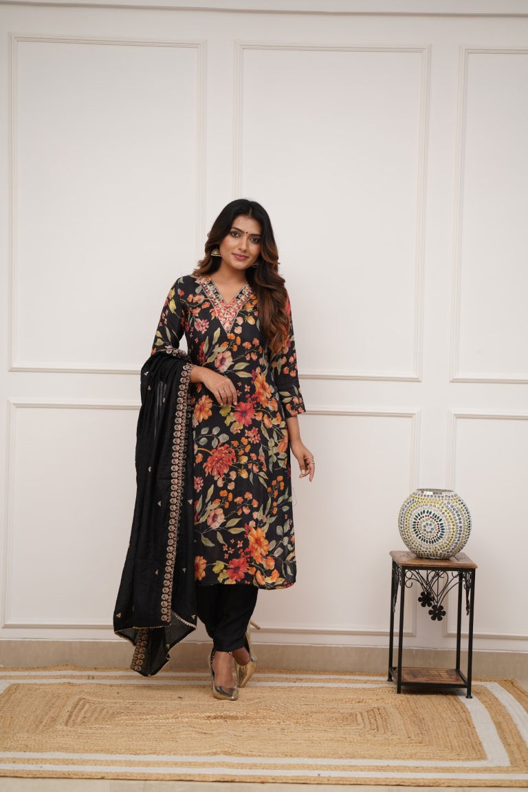 Dupatta Pants Set