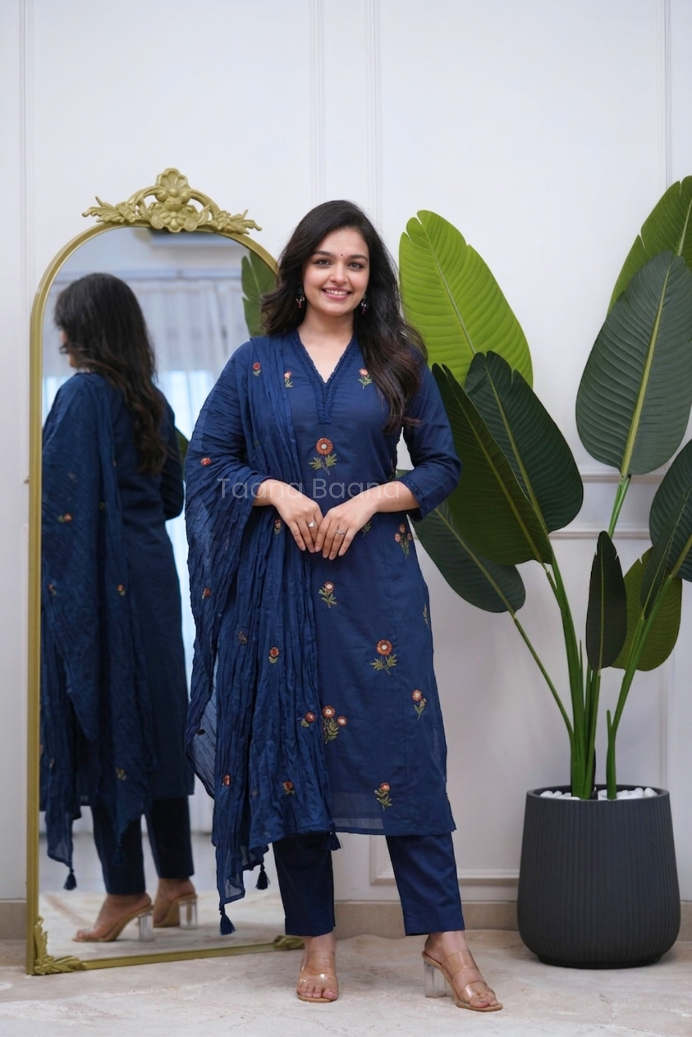 Dupatta Pant Set